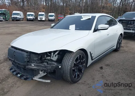 2022 BMW 430I Gran Coupe z USA, uszkodzony, nr VIN WBA63AV05NFM03098